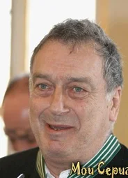 Стивен Фрирз