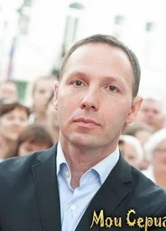 Михаил Сегал