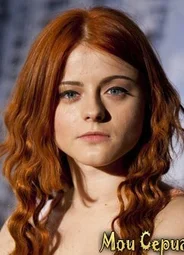 Ксения Суркова
