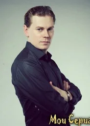 Сергей Ларин