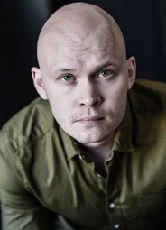 Антон Ксенев