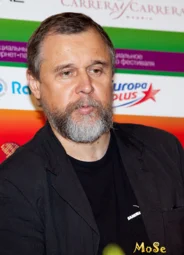 Андрей Эшпай