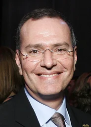 Кен Каминс