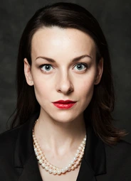 Елена Лотова