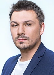 Максим Рыбаков