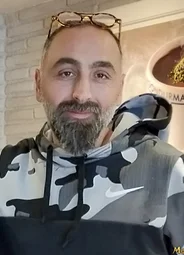 Хакан Инан