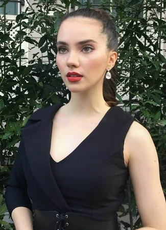 Актёр Алмила Ада Баязытоглу 28.09.20