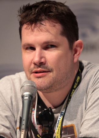 Сценарист Эшли Миллер 12.11.20