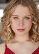 Элайза Сканлен (Eliza Scanlen)