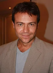 Алехандро Мартинес