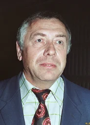 Анатолий Папанов