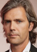 Тиллер Расселл (Tiller Russell)