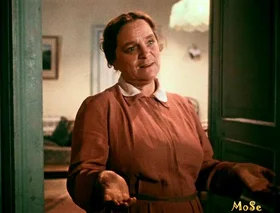 Елена Максимова