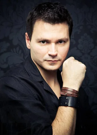 Актёр Александр Дзюба 07.03.21