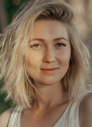 Елена Вахрушева