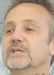 Митчелл Белл