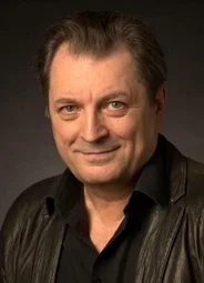 Валерий Новиков