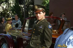 Джеймс Марсден