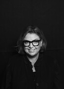 Ив Стюарт (Eve Stewart)