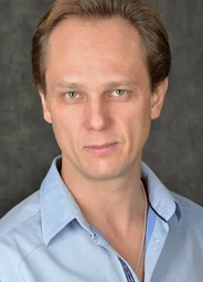 Максим Заусалин