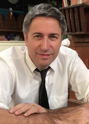 Крис Ловенштейн
