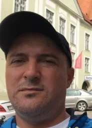 Виталий Сащиков