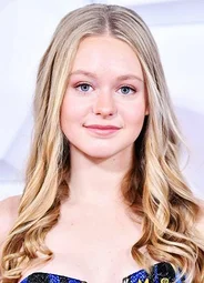 Изабелла Крамп