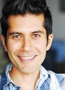 Реза Сиксо Сафаи (Reza Sixo Safai)