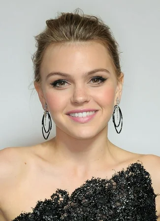 Актёр Эйми Тигарден 22.11.21