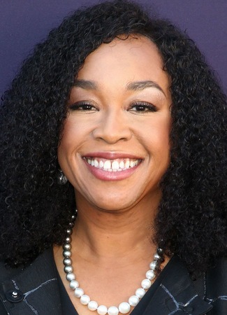 Продюсер Шонда Раймс 18.02.22