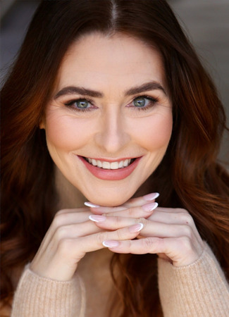 Актёр Джулия Весткотт-Хаттон 26.09.22