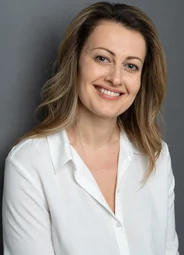 Елена Симони