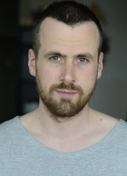 Александр Гундарев