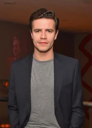 Оливер Джонстоун