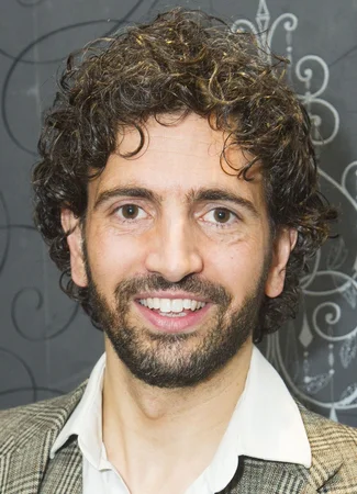 Актёр Грег Барнетт 28.03.23