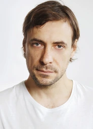 Евгений Цыганов