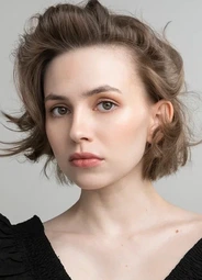 Яна Енжаева