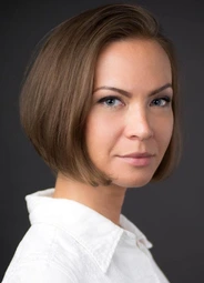 Светлана Костюкова