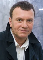 Александр Наумов
