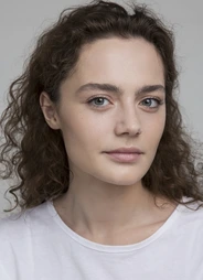 Ангелина Поплавская