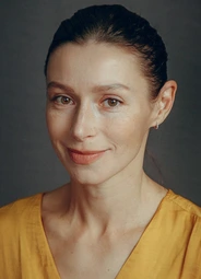 Елена Полякова