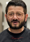 Михаил Галустян