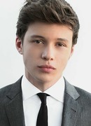 Ник Робинсон (Nick Robinson)