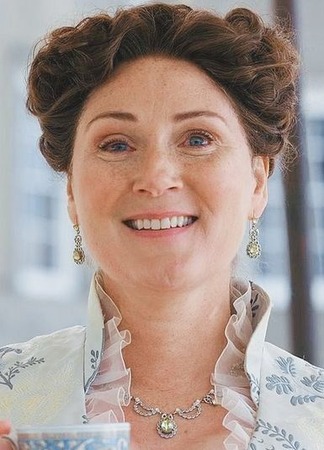 Роль Леди Вайолет Бриджертон 24.12.23