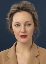 Яна Крайнова