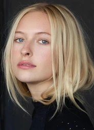 Саванна Ганн