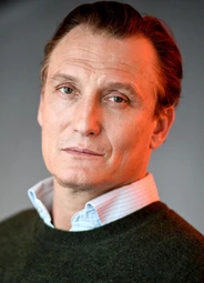 Оливер Мазуччи