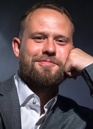 Кирилл Плетнёв