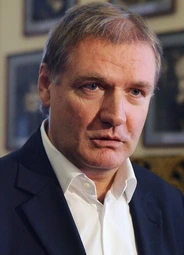 Владимир Симонов