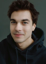 Константин Белошапка